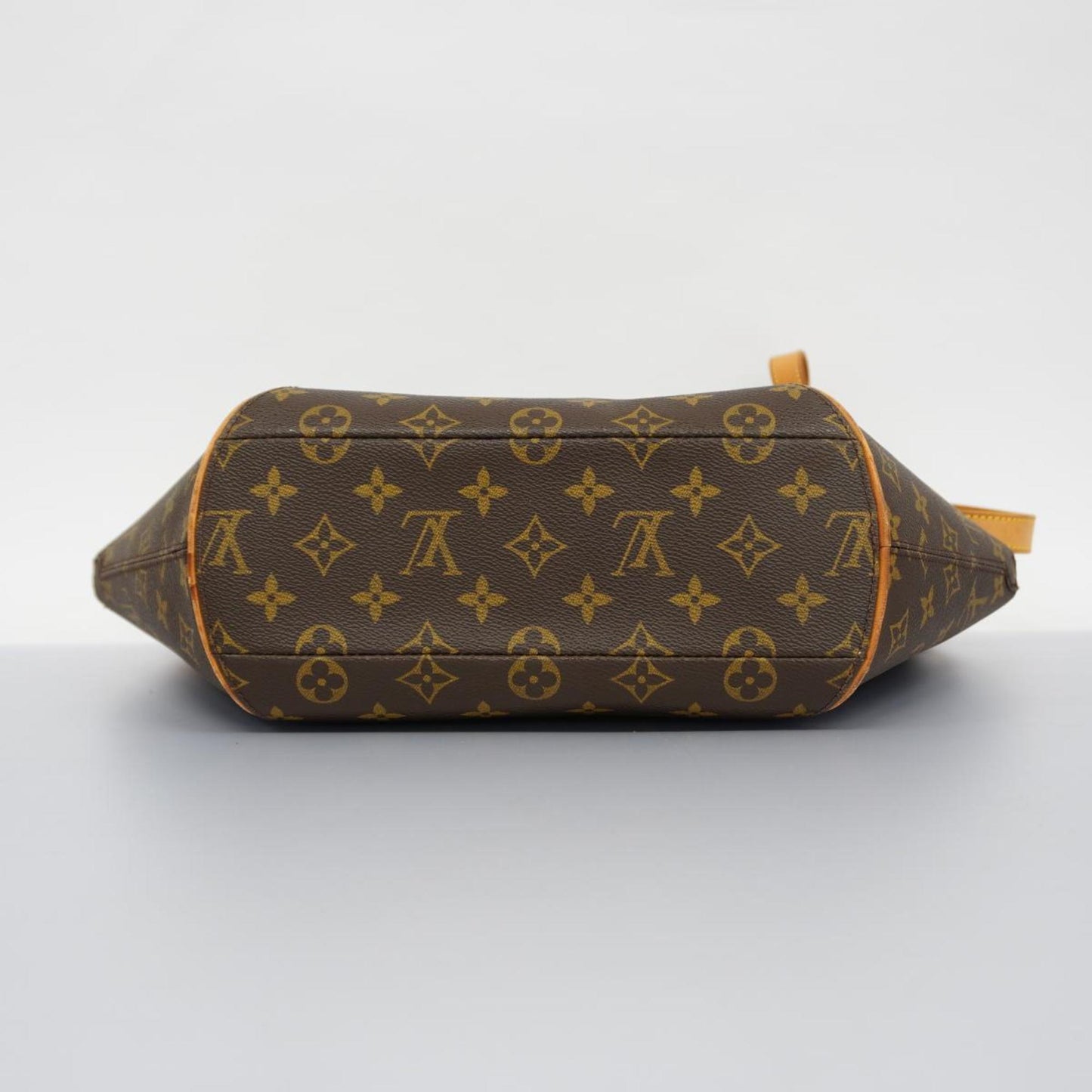 Louis Vuitton Ellipse  Canvas Shoulder Bag ()