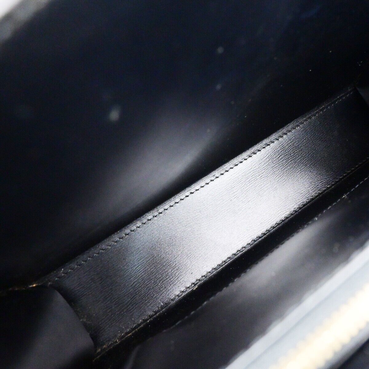 Louis Vuitton Malesherbes   Plated Handbag ()