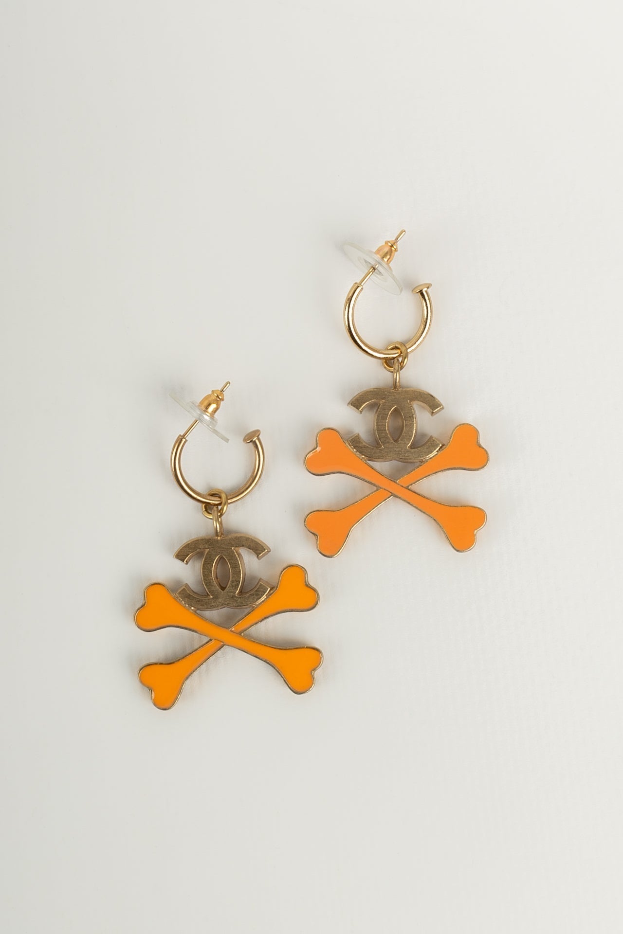 Boucles d'oreilles "Os" Chanel