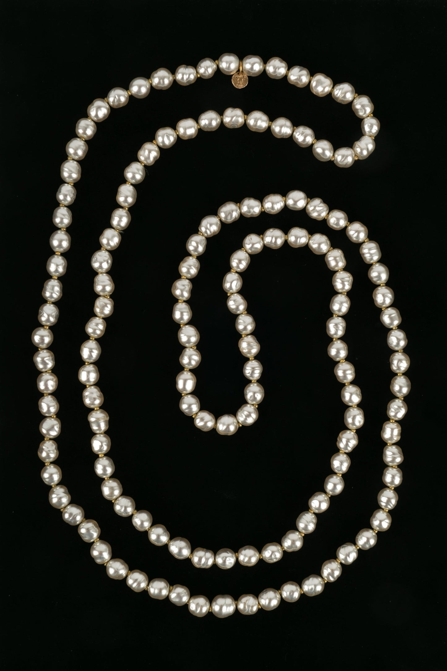 Collier / Sautoir Chanel 1981