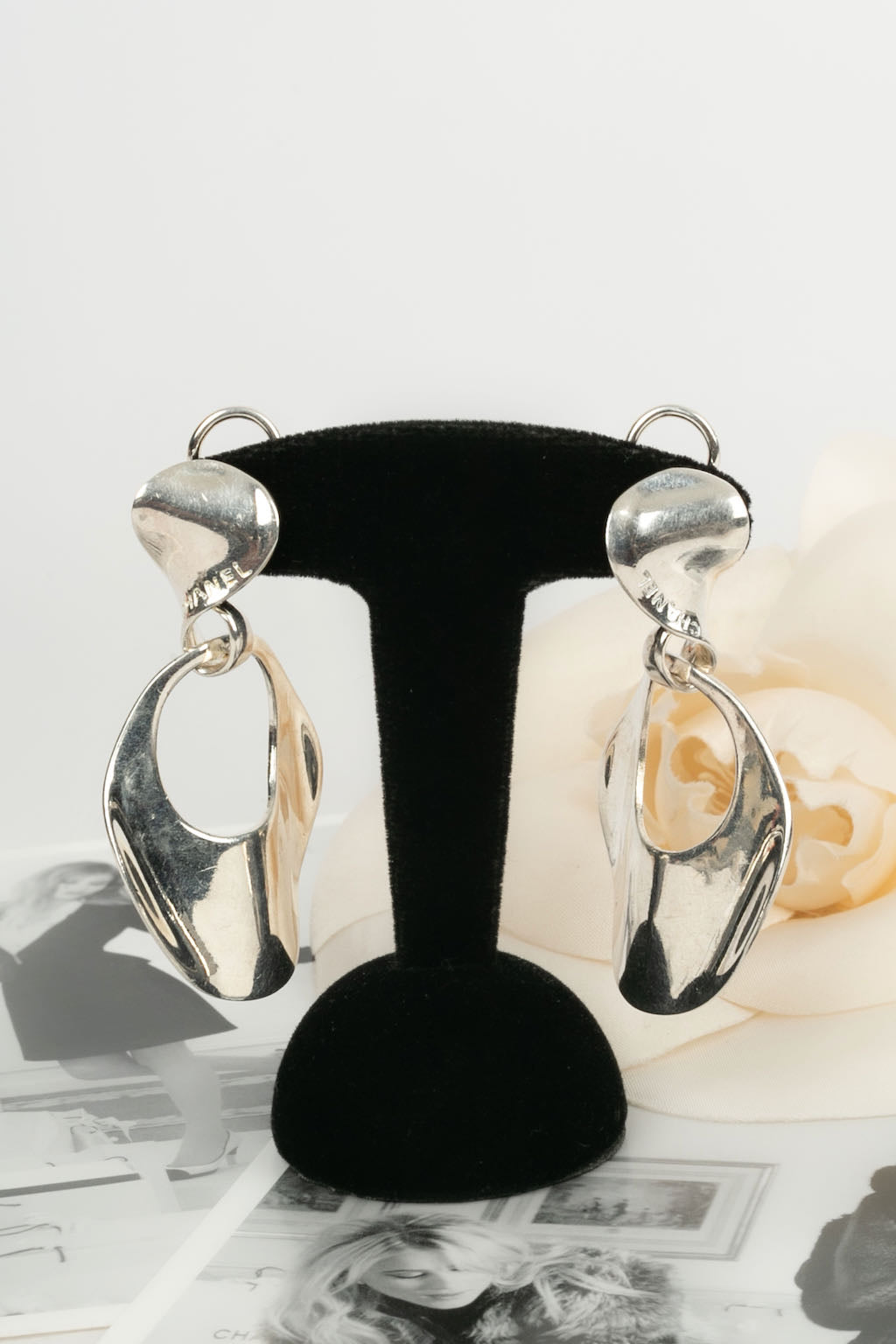 Boucles d'oreilles argentées Chanel