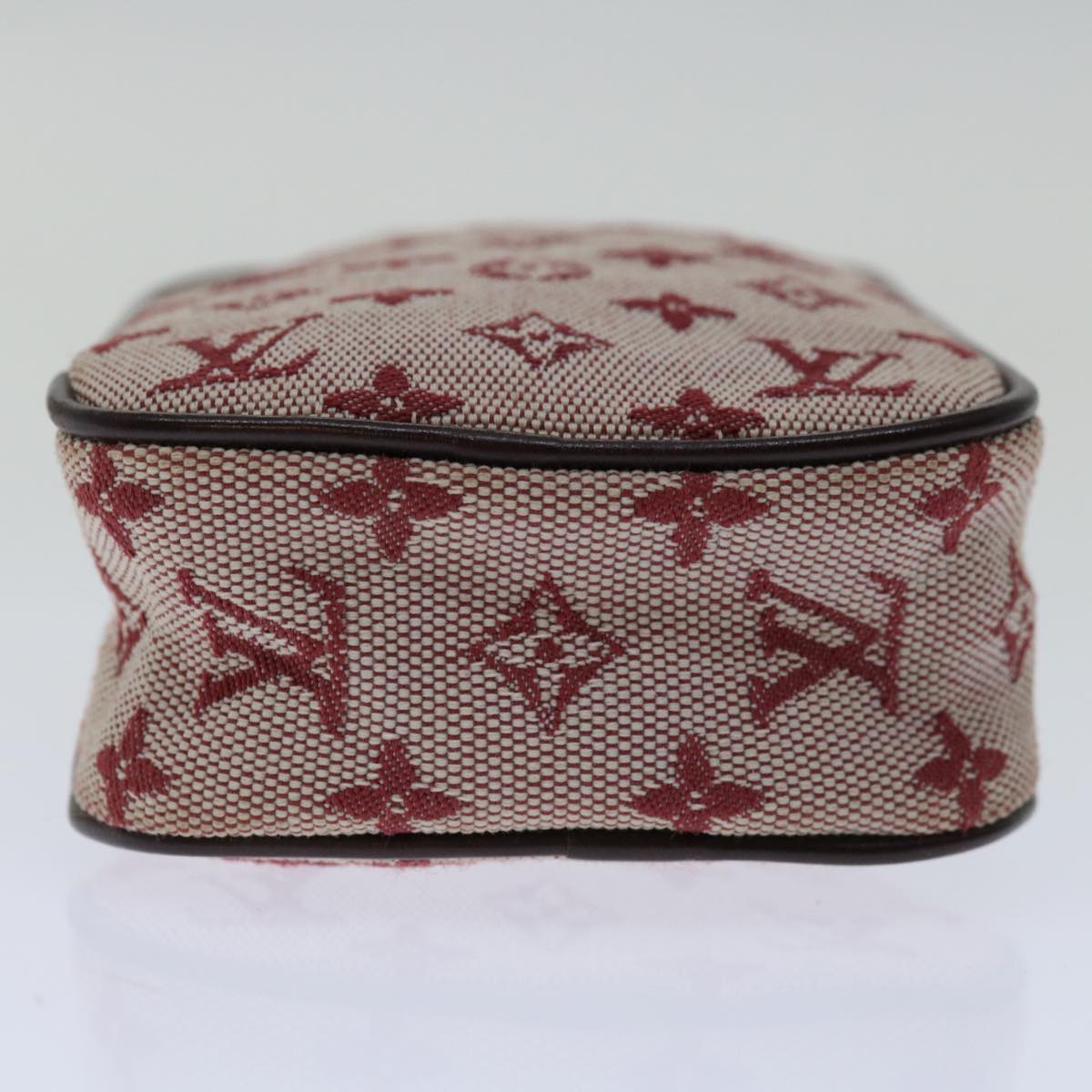 Louis Vuitton  Canvas Clutch Bag ()