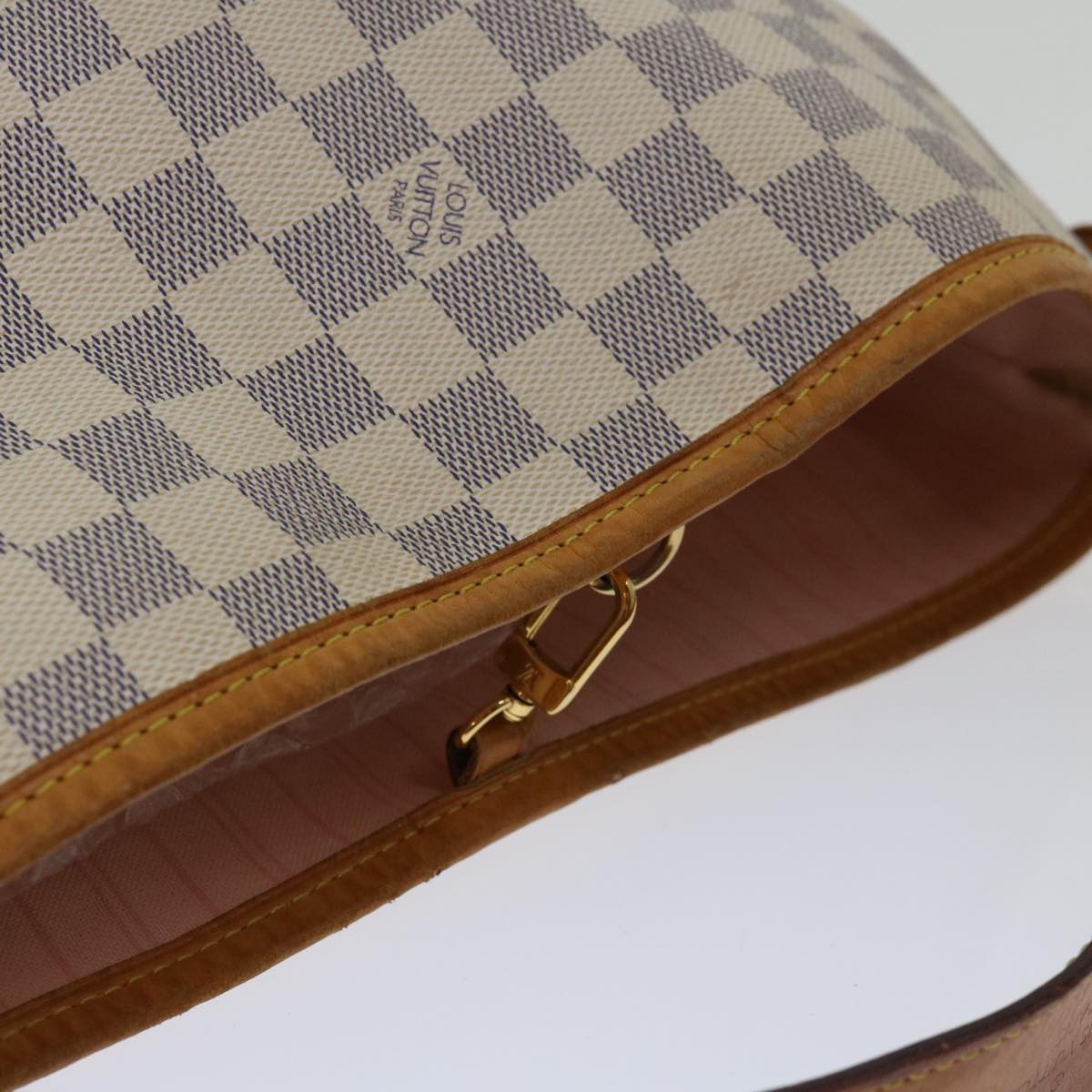 Louis Vuitton Deful  Canvas Shoulder Bag ()