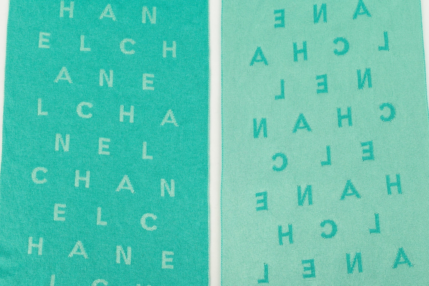 Écharpe verte Chanel
