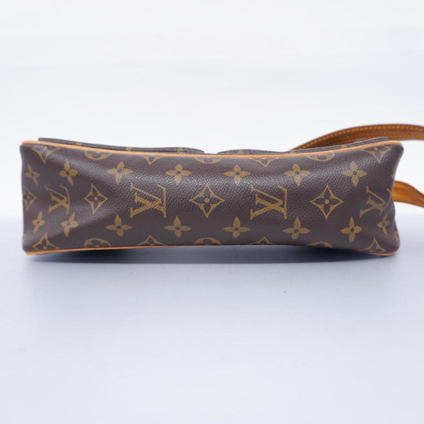 Louis Vuitton Viva Cité  Canvas Shoulder Bag ()