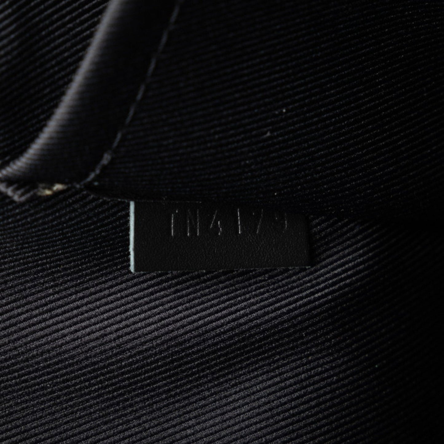 Louis Vuitton Discovery  Leather Clutch Bag ()