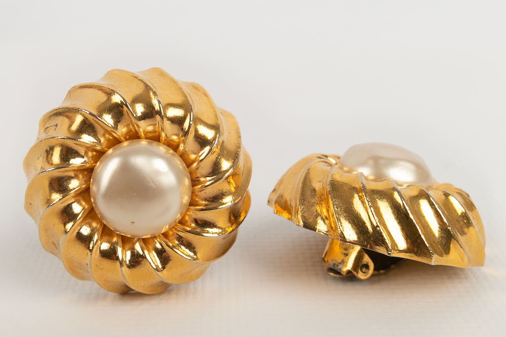 Boucles d'oreilles Chanel