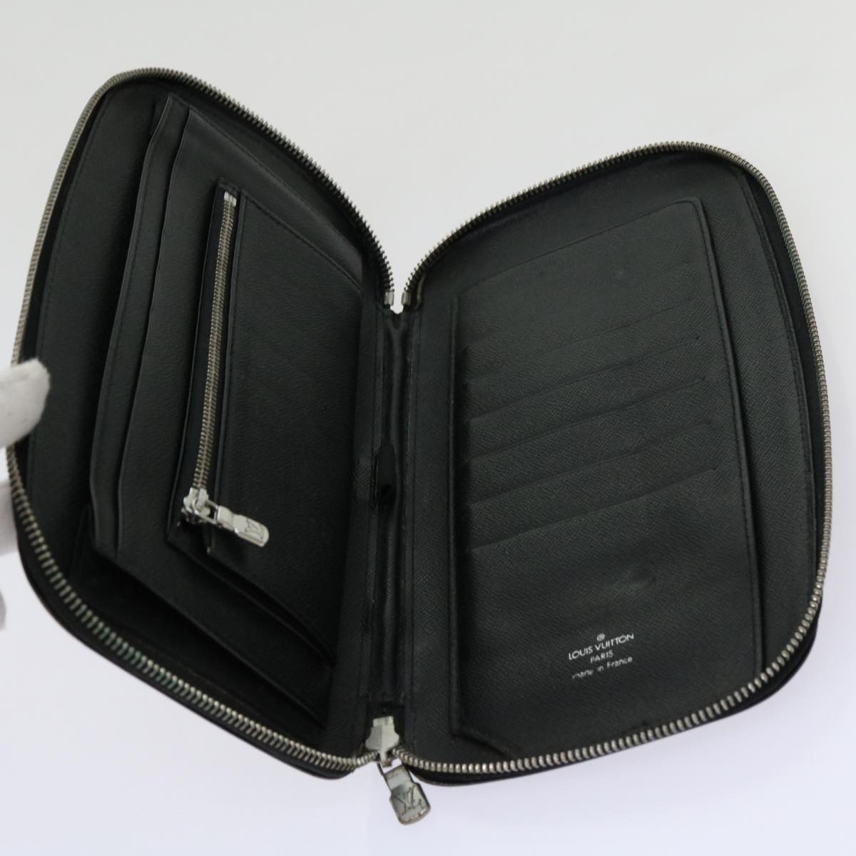 Louis Vuitton Atholl  Leather Wallet  ()