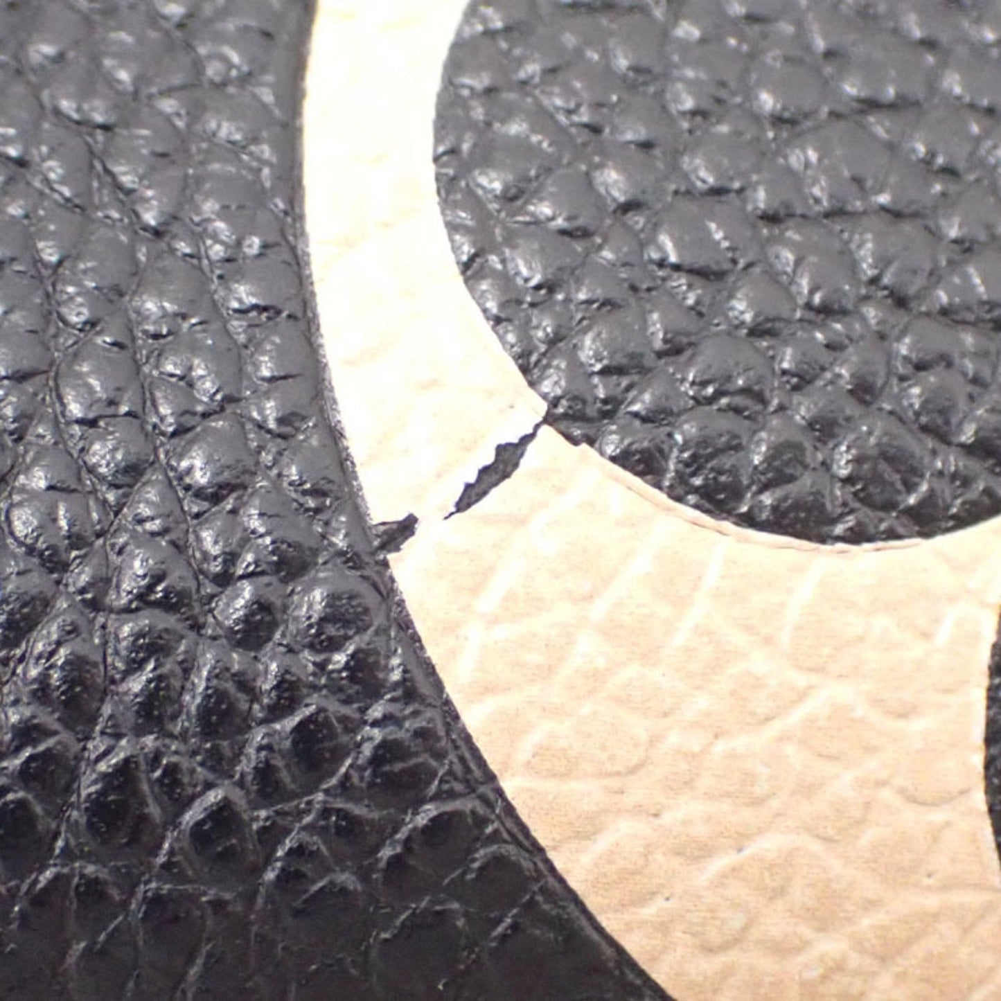 Louis Vuitton On The Go  Leather Tote Bag ()