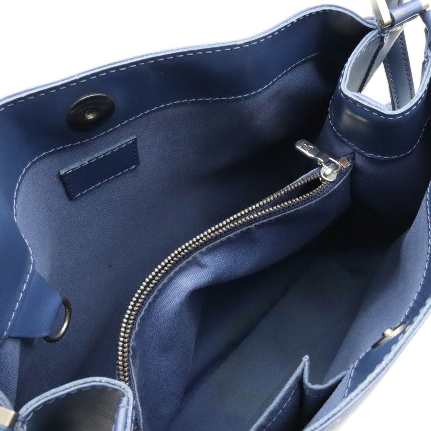 Louis Vuitton Mandara  Leather Shoulder Bag ()