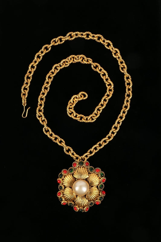 Collier Chanel