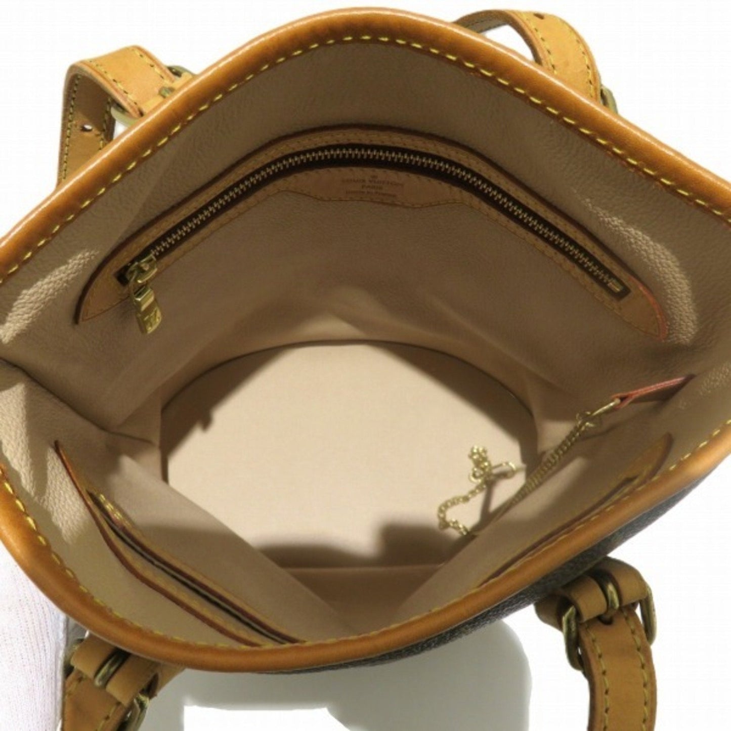 Louis Vuitton Bucket Pm  Canvas Handbag ()
