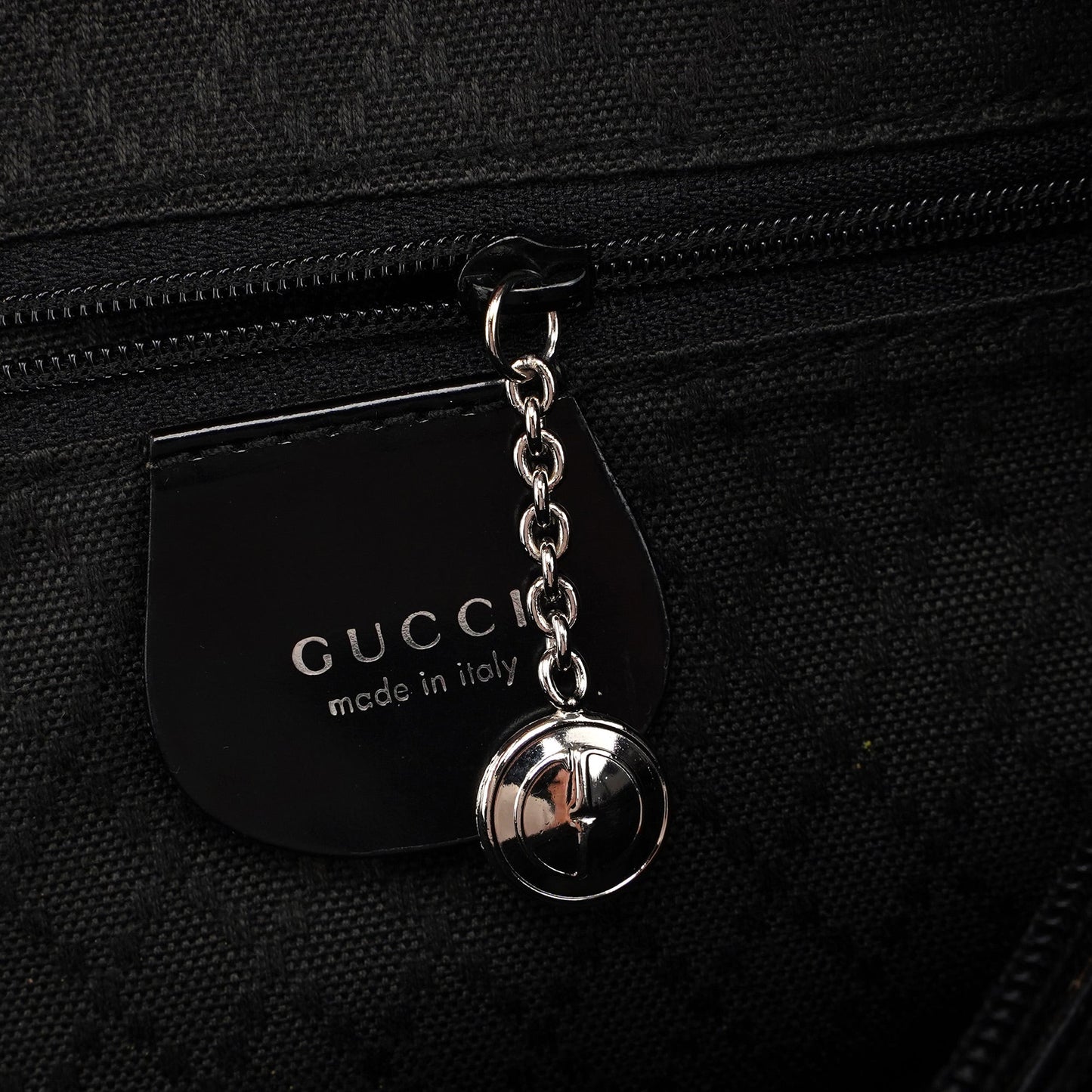 000 0531 Black Canvas Bamboo Shoulder Bag