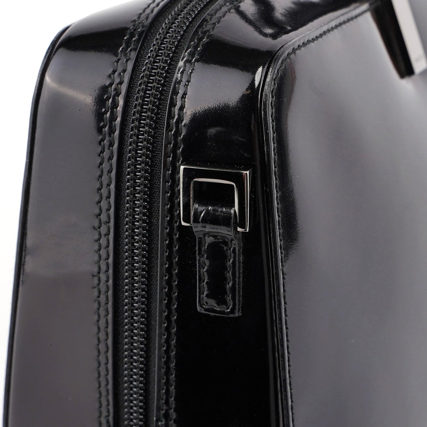 000 0829 Black Patent Leather Bamboo Tote