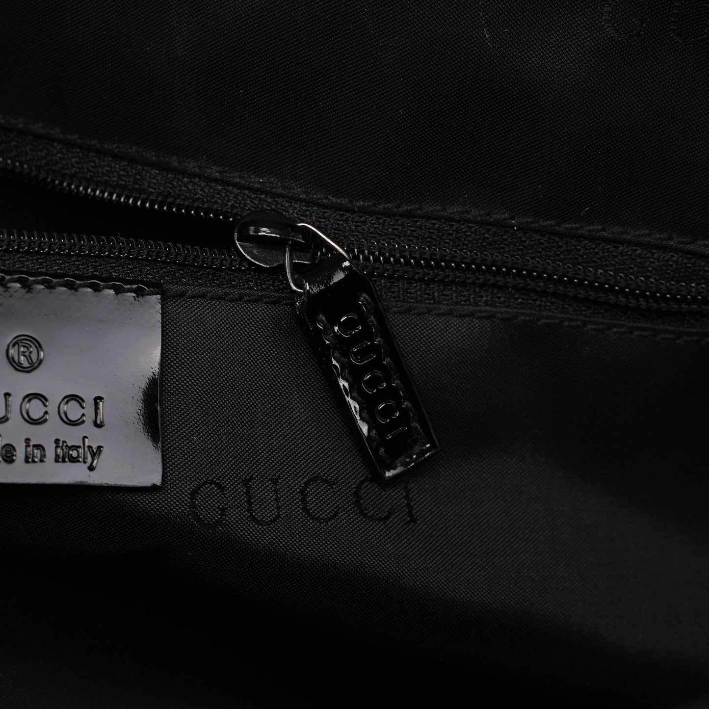 000 0829 Black Patent Leather Bamboo Tote