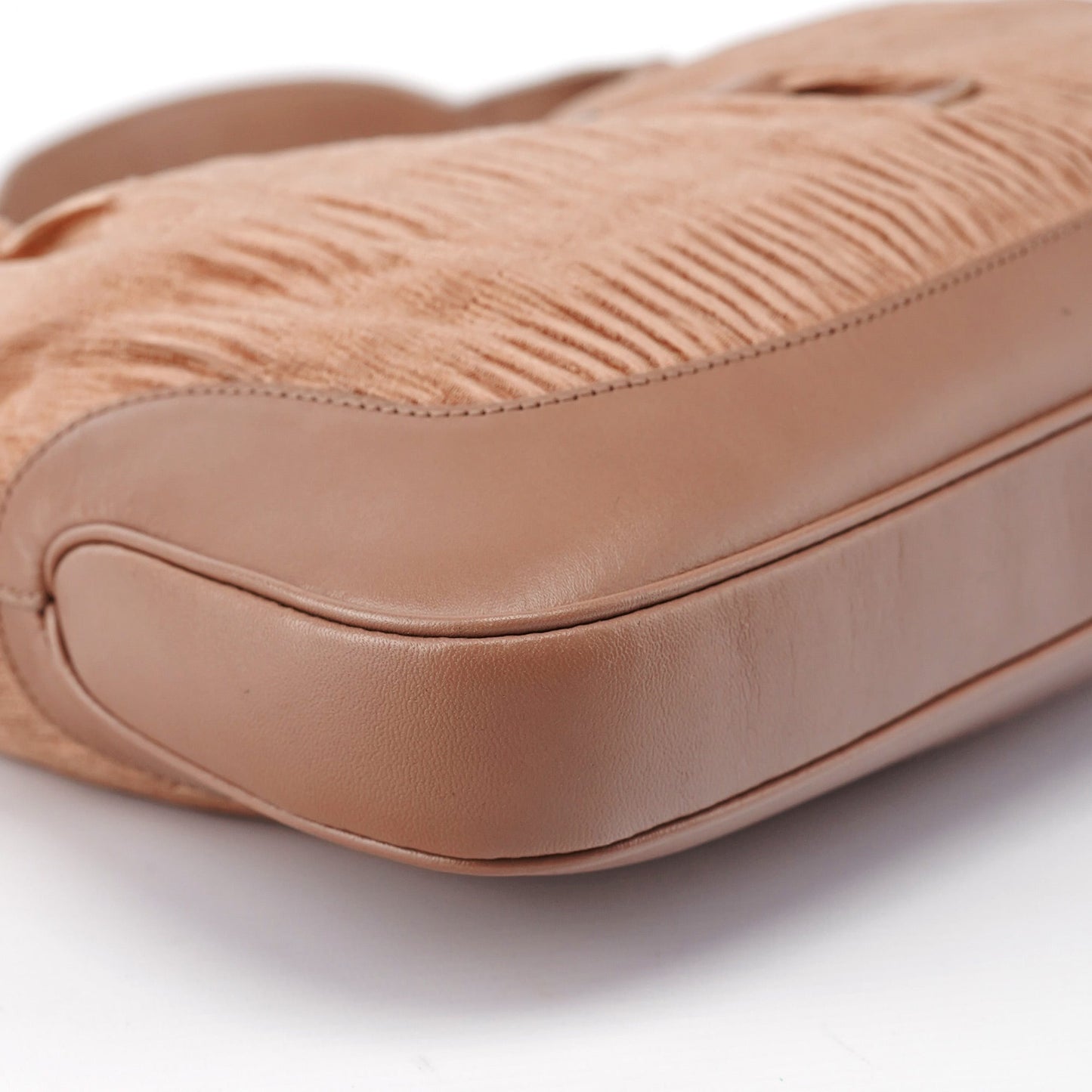 001 3306 Beige Silk Jackie Shoulder Bag