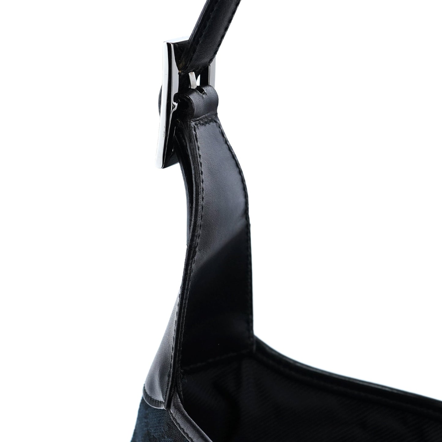 001 3306 Black GG Jackie Shoulder Bag