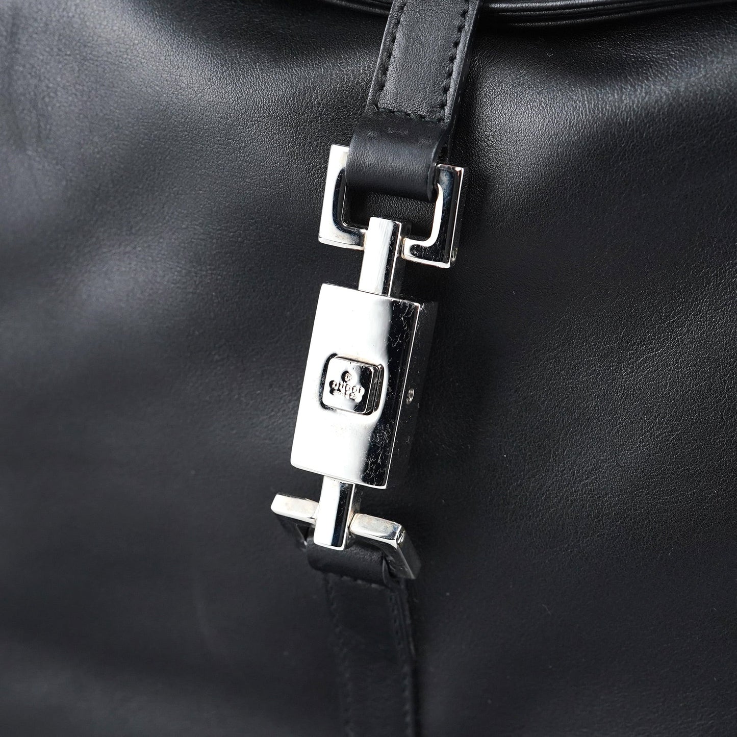 001 3355 Black Calfskin Jackie Shoulder Bag