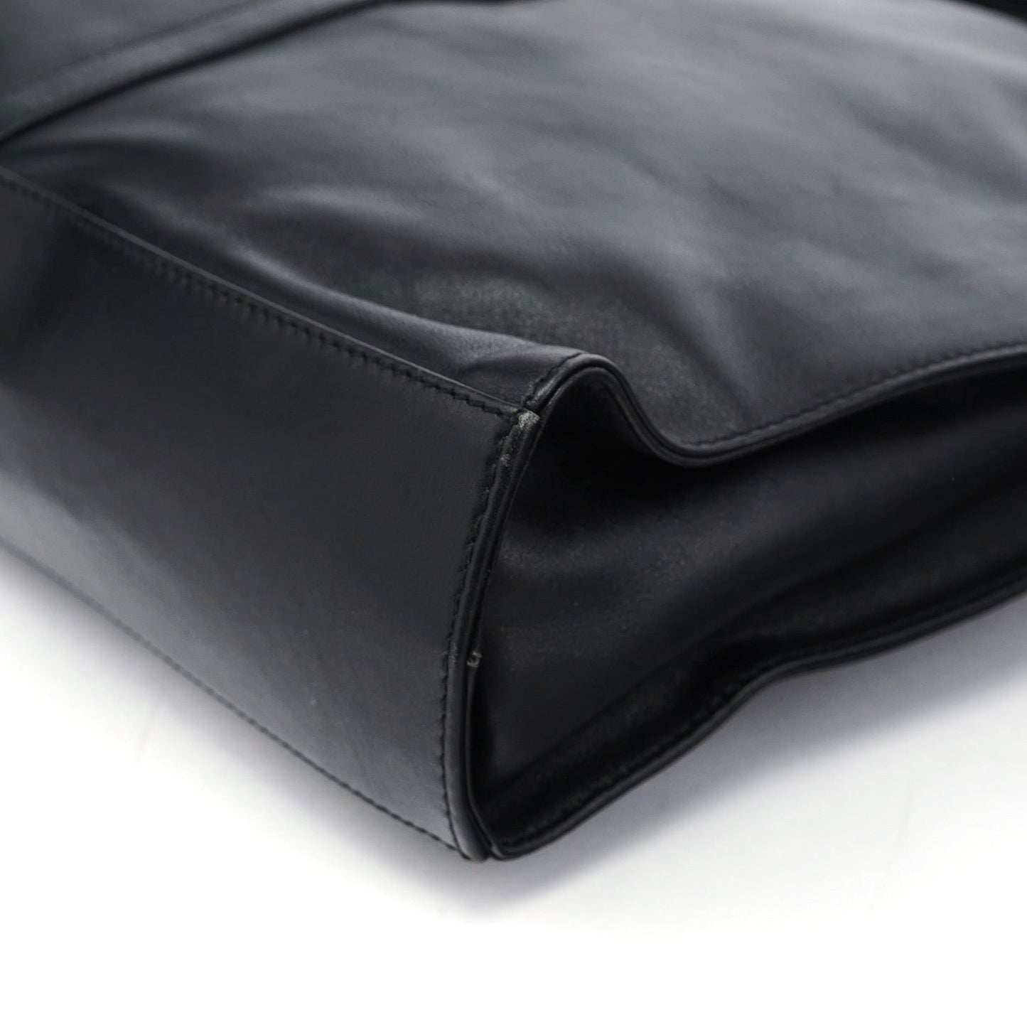 001 3355 Black Calfskin Jackie Shoulder Bag