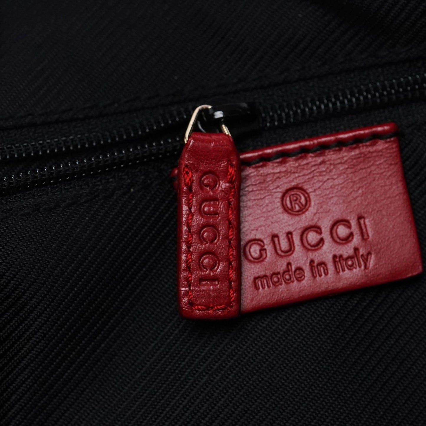 001 3735 Beige Red GG Jackie Shoulder Bag