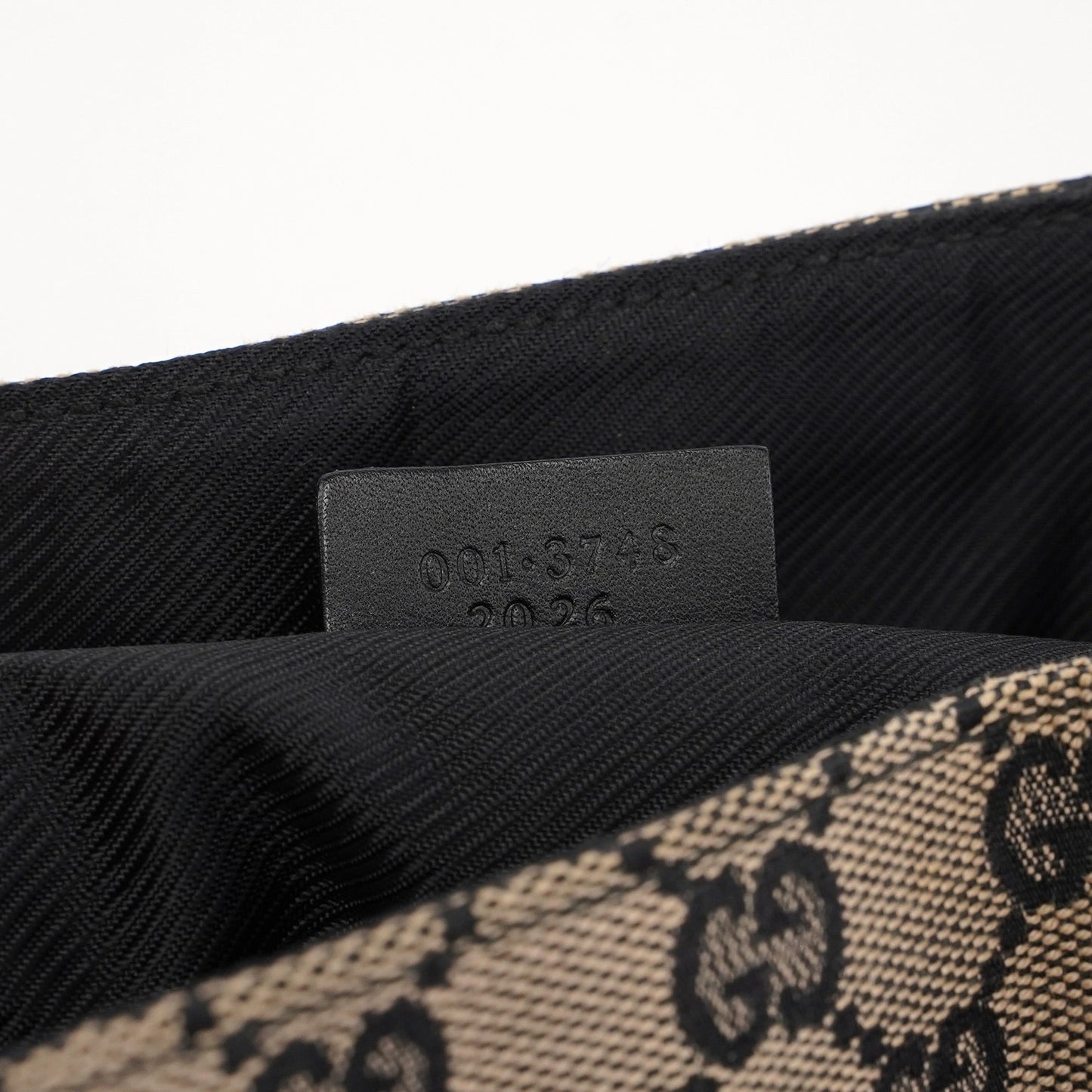 001 3748 Beige Black GG Drawstring Shoulder Bag