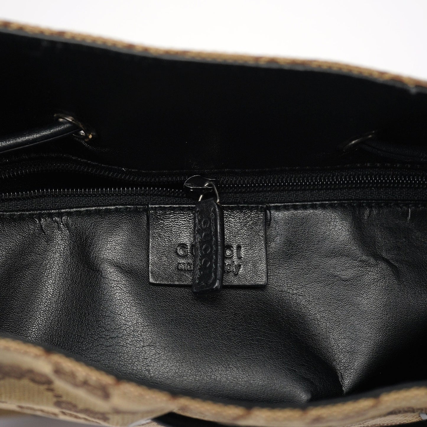 001 3748 Beige GG Drawstring Shoulder Bag