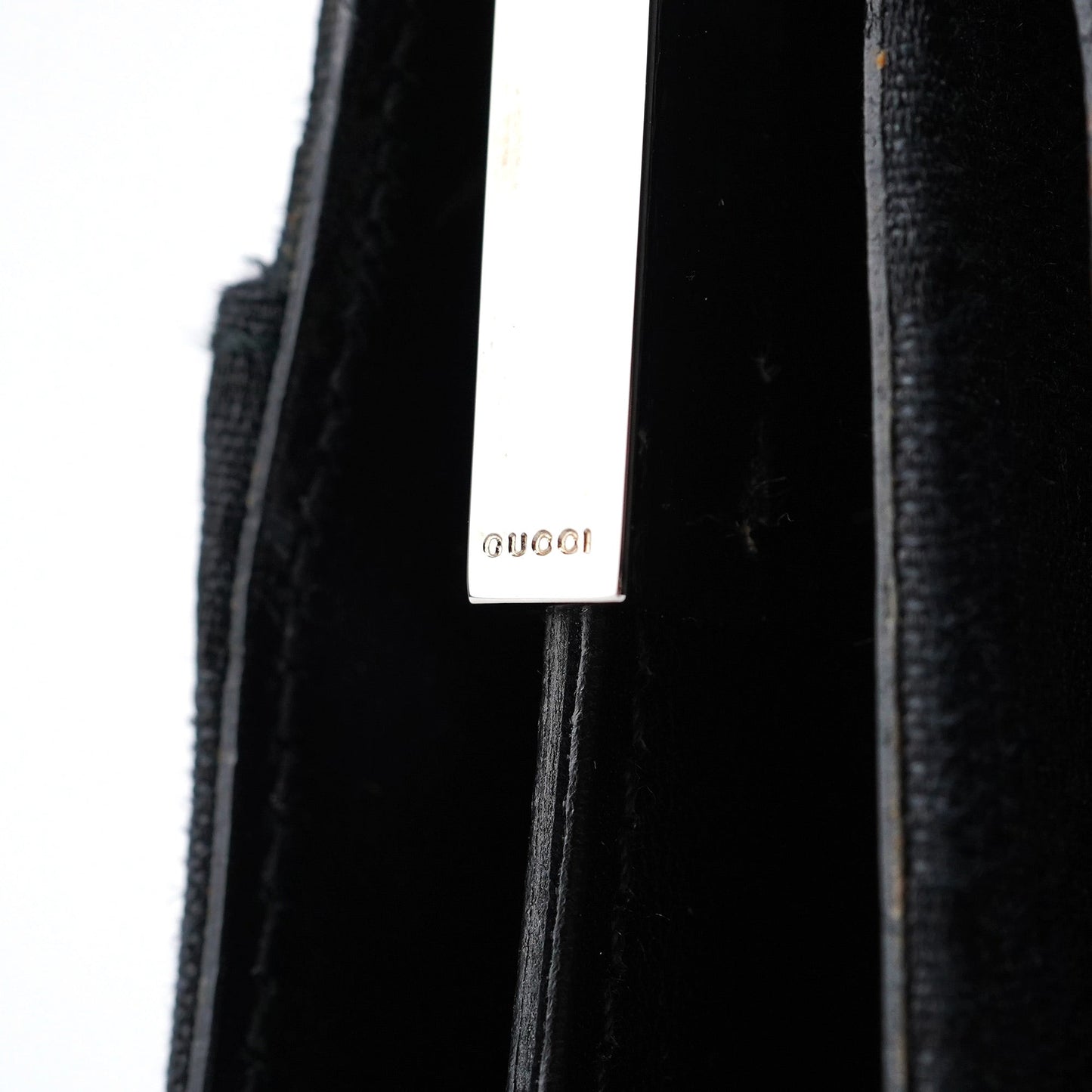 001 3815 Black GG Shoulder Bag