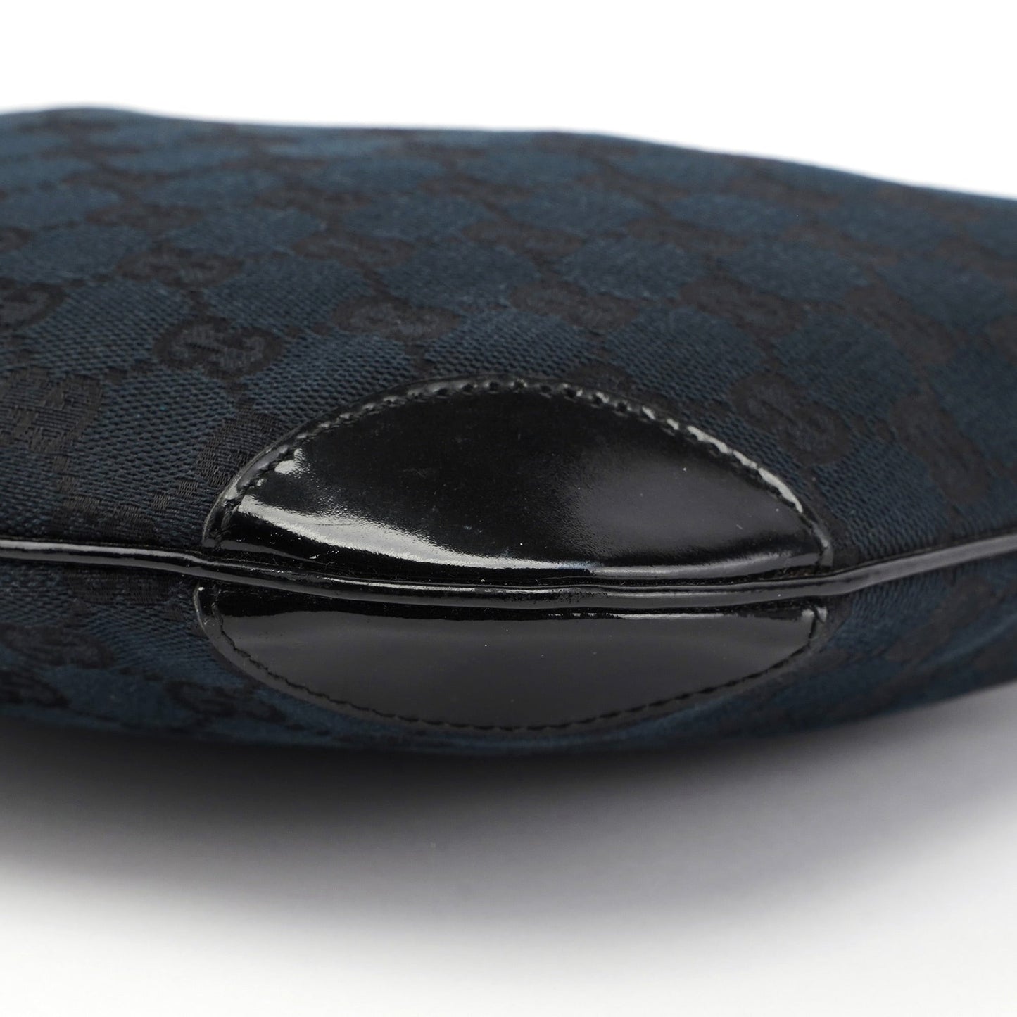 001 4158 Black GG Patent Shoulder Bag