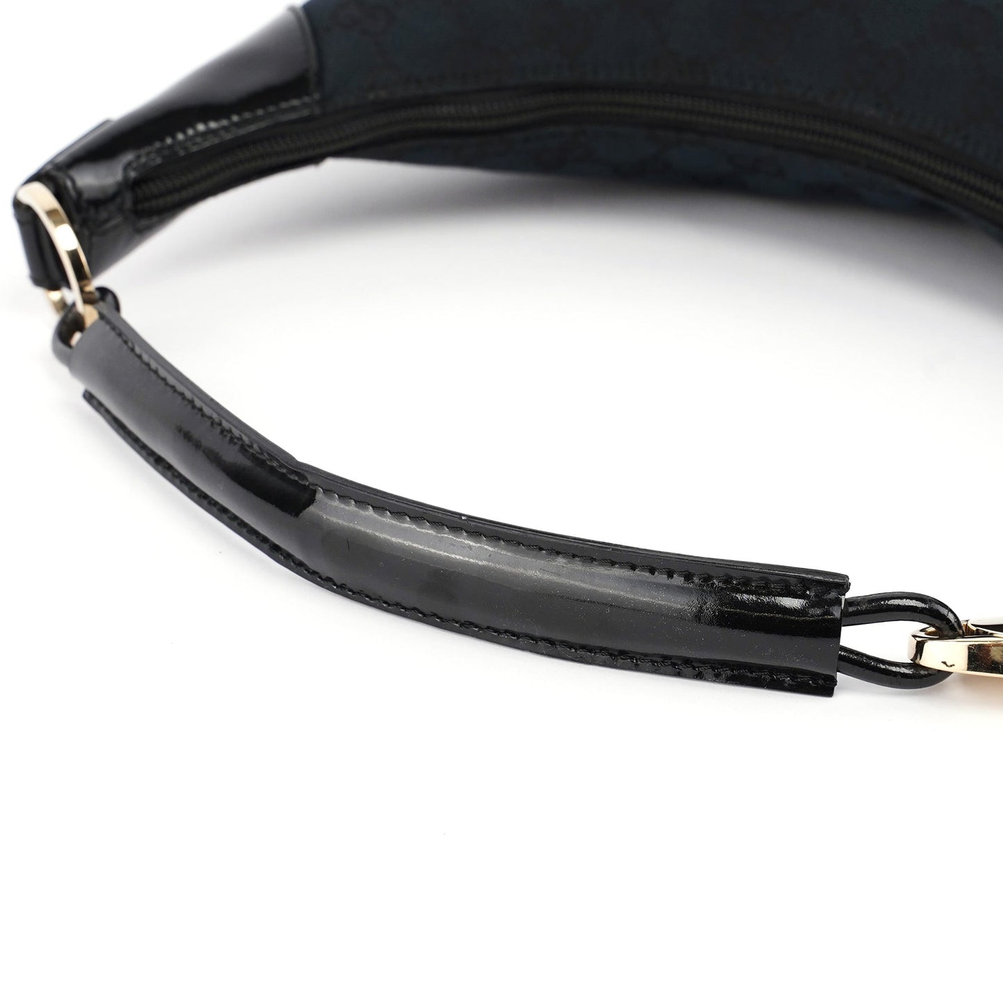 001 4158 Black GG Patent Shoulder Bag