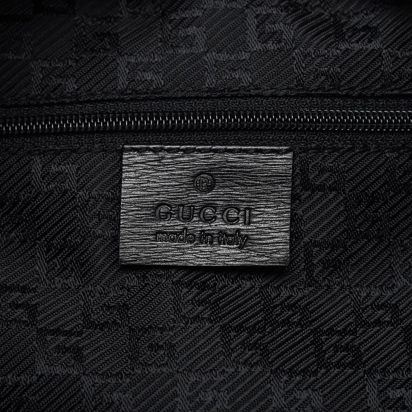 001 4204 Black Leather Hobo Shoulder Bag