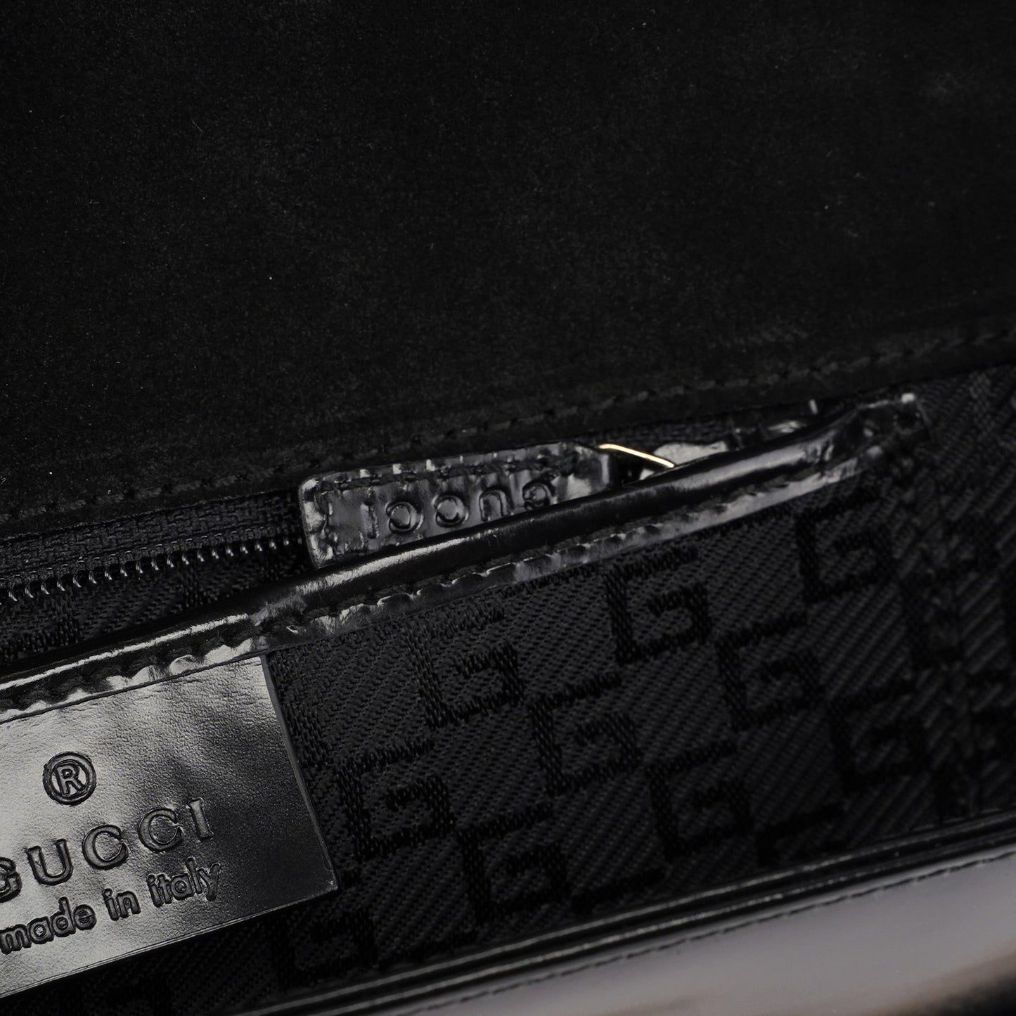 001 4214 Beige Canvas Keylock Shoulder Bag