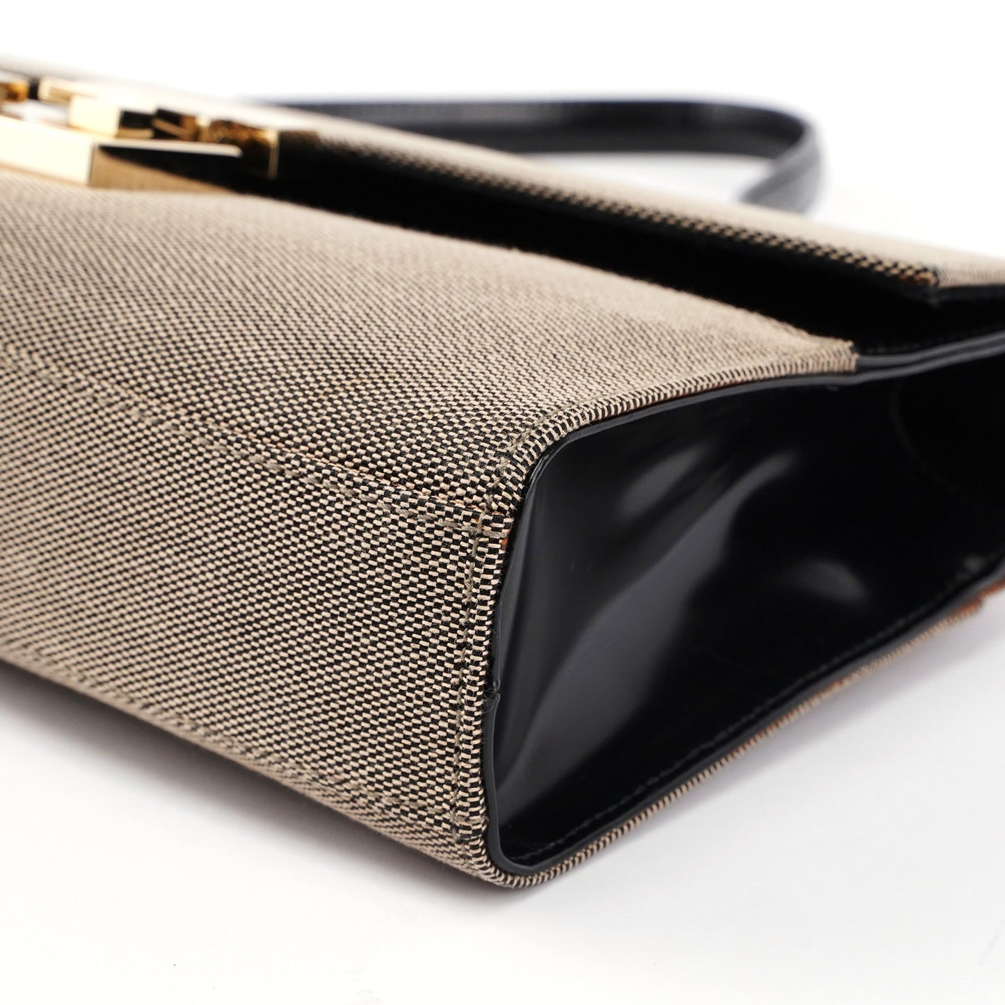 001 4214 Beige Canvas Keylock Shoulder Bag