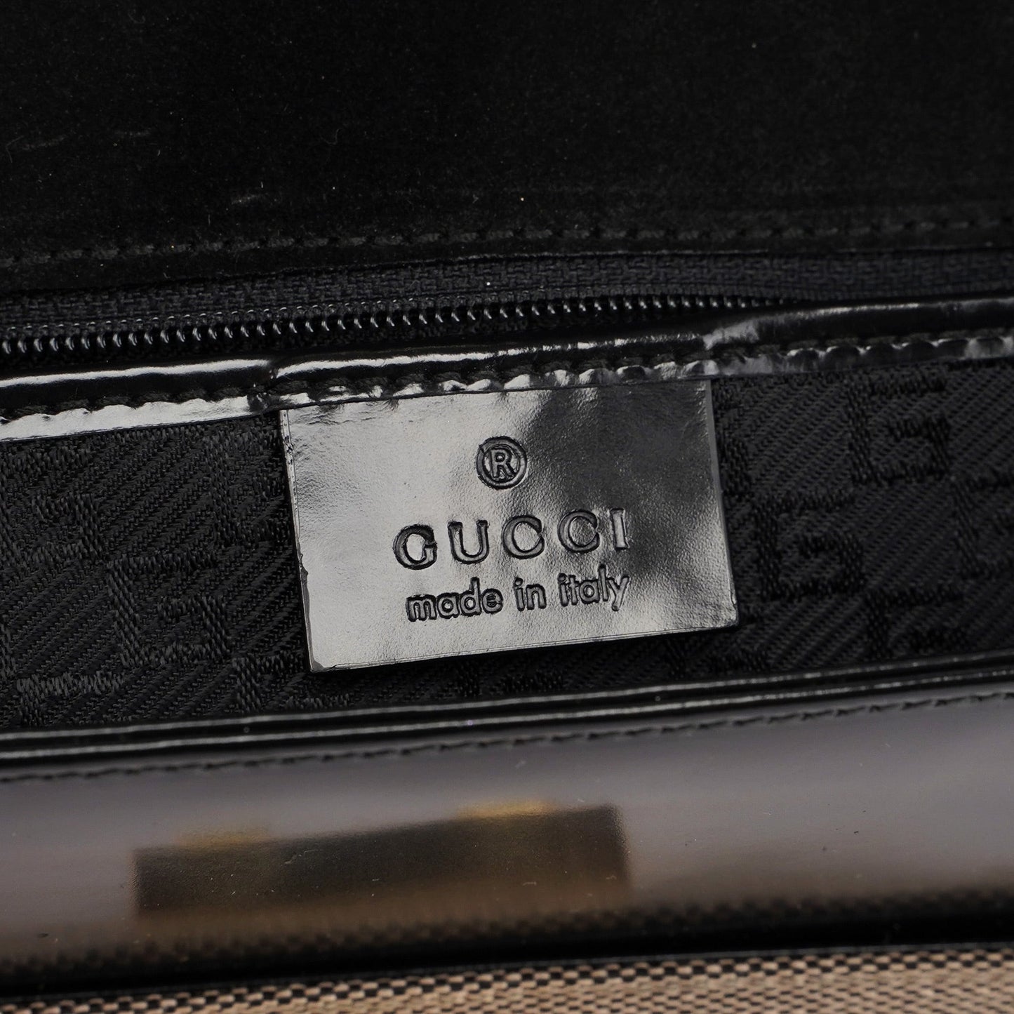 001 4214 Beige Canvas Keylock Shoulder Bag