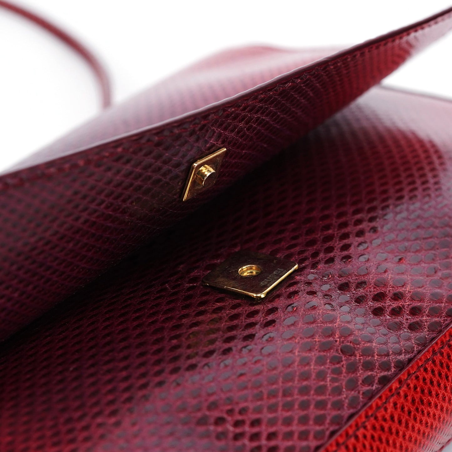 001 4227 Red Lizard Embossed Leather Shoulder Bag