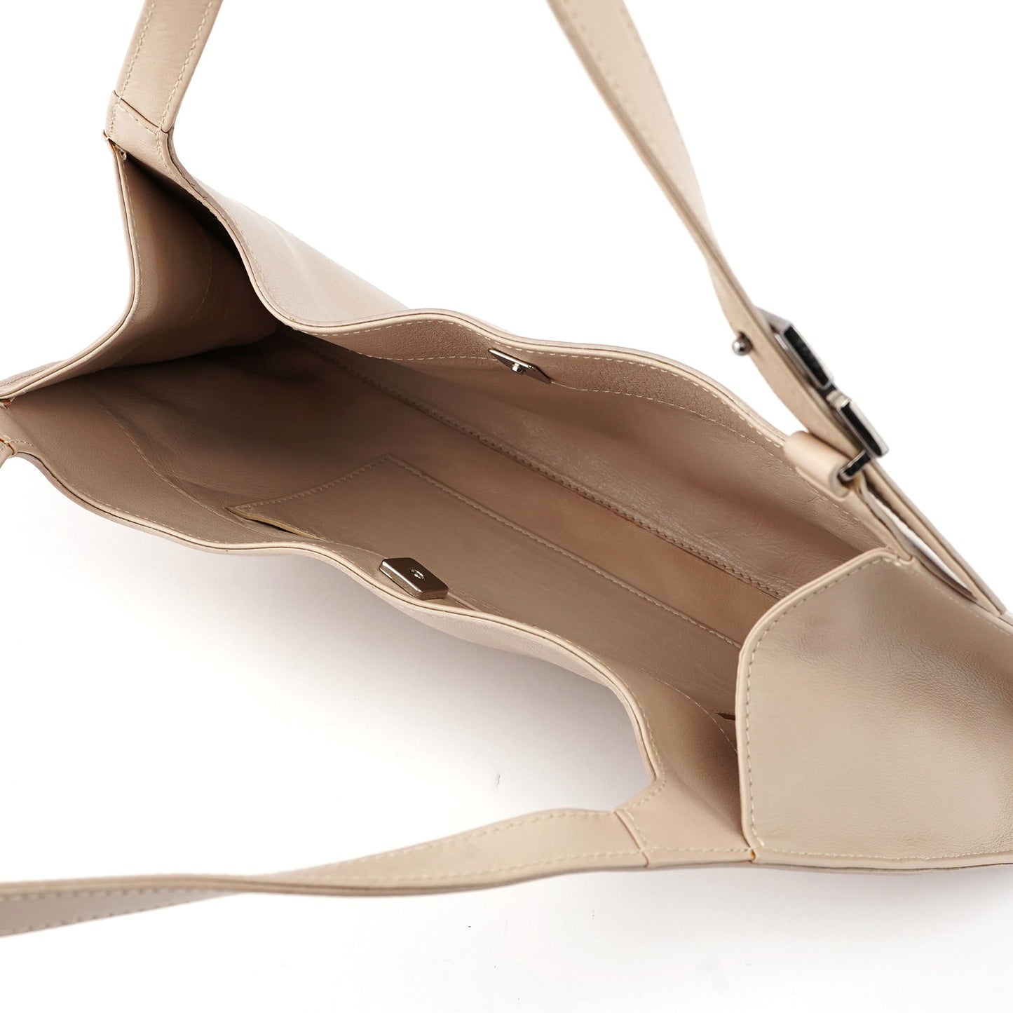 001 4243 Beige Calfskin Shoulder Bag