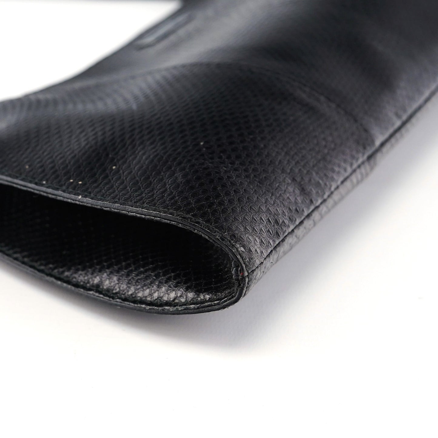 001 4243 Black Lizard Embossed Shoulder Bag