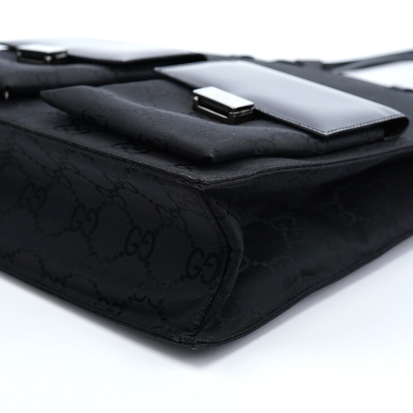 002 1021 Black GG Dual Pocket Tote Bag