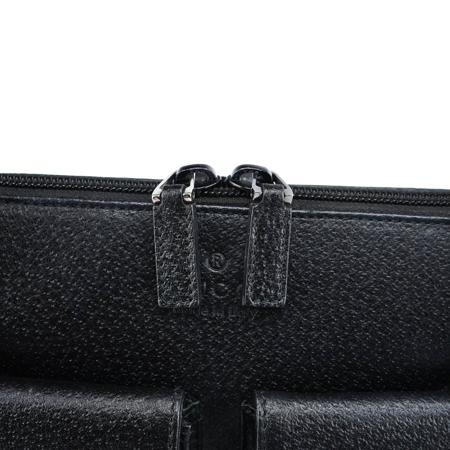 002 1045 Black Leather Dual Pocket Tote