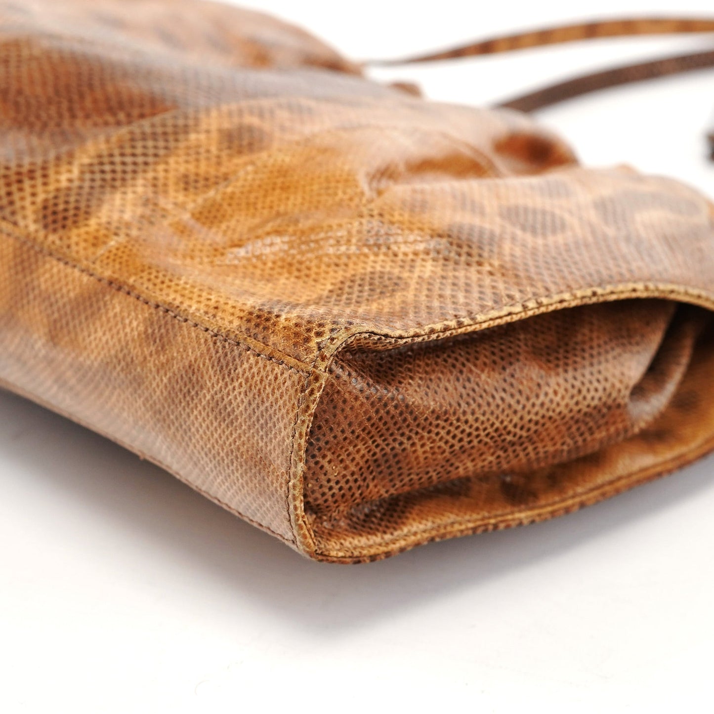 002 1054 Beige Lizard Embossed Clutch Tote Bag