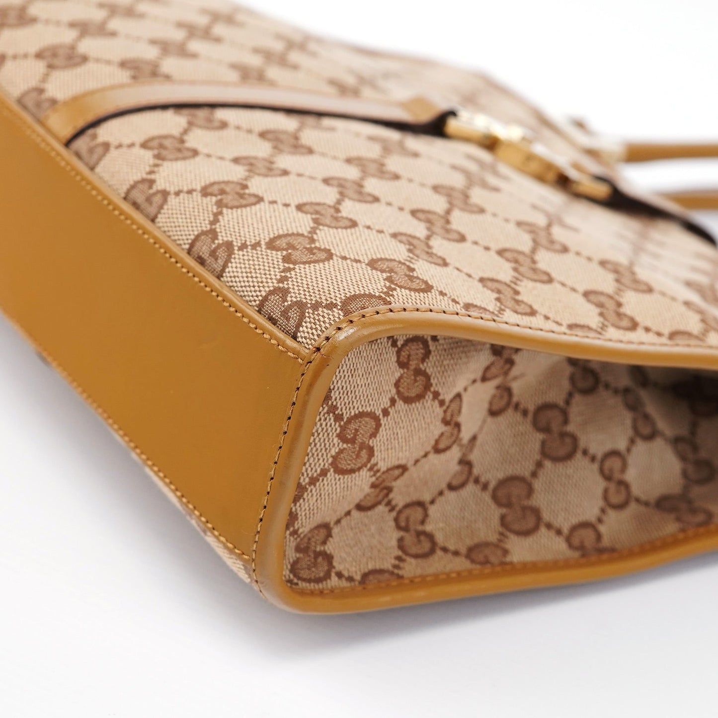 002 1065 Beige GG Jackie Tote