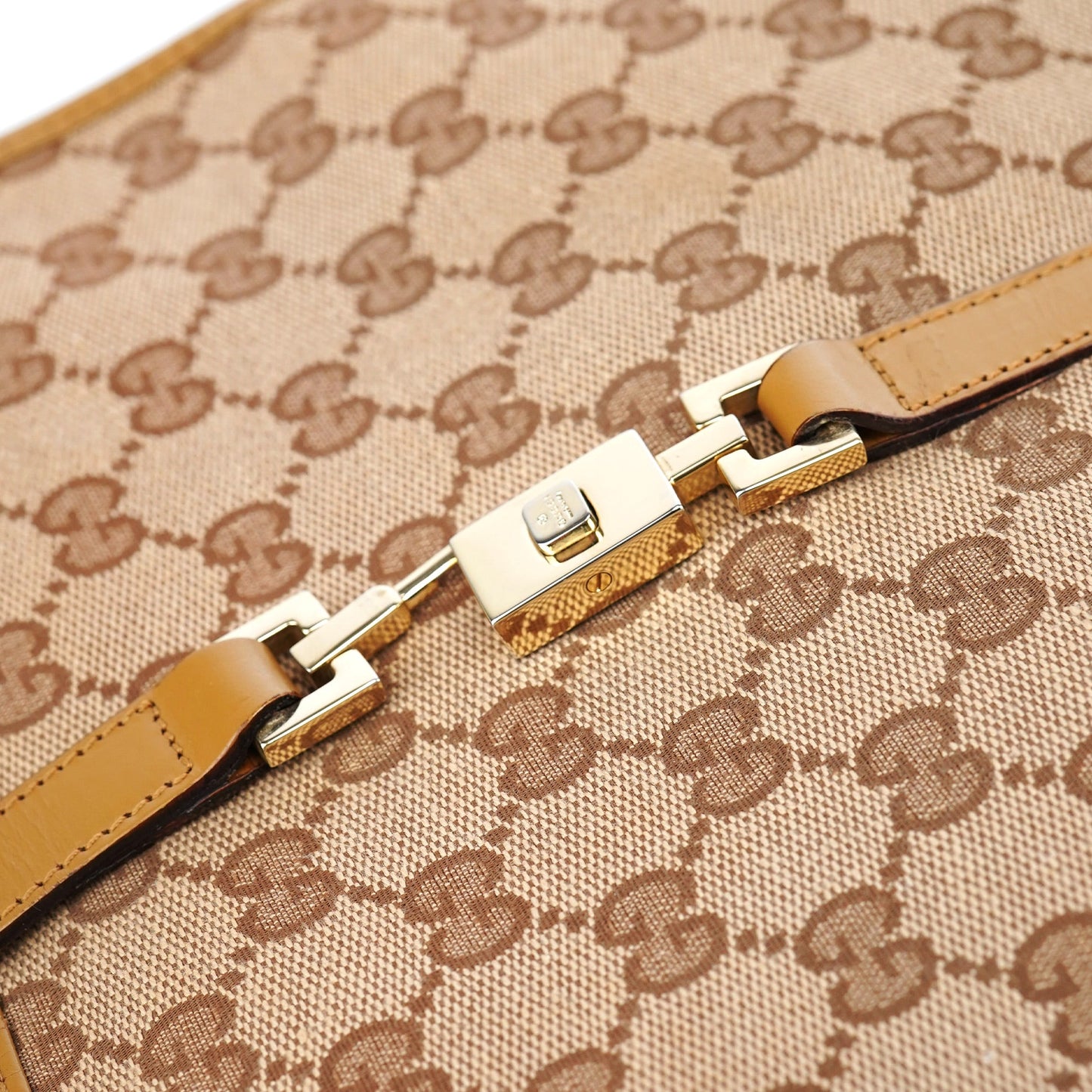 002 1065 Beige GG Jackie Tote