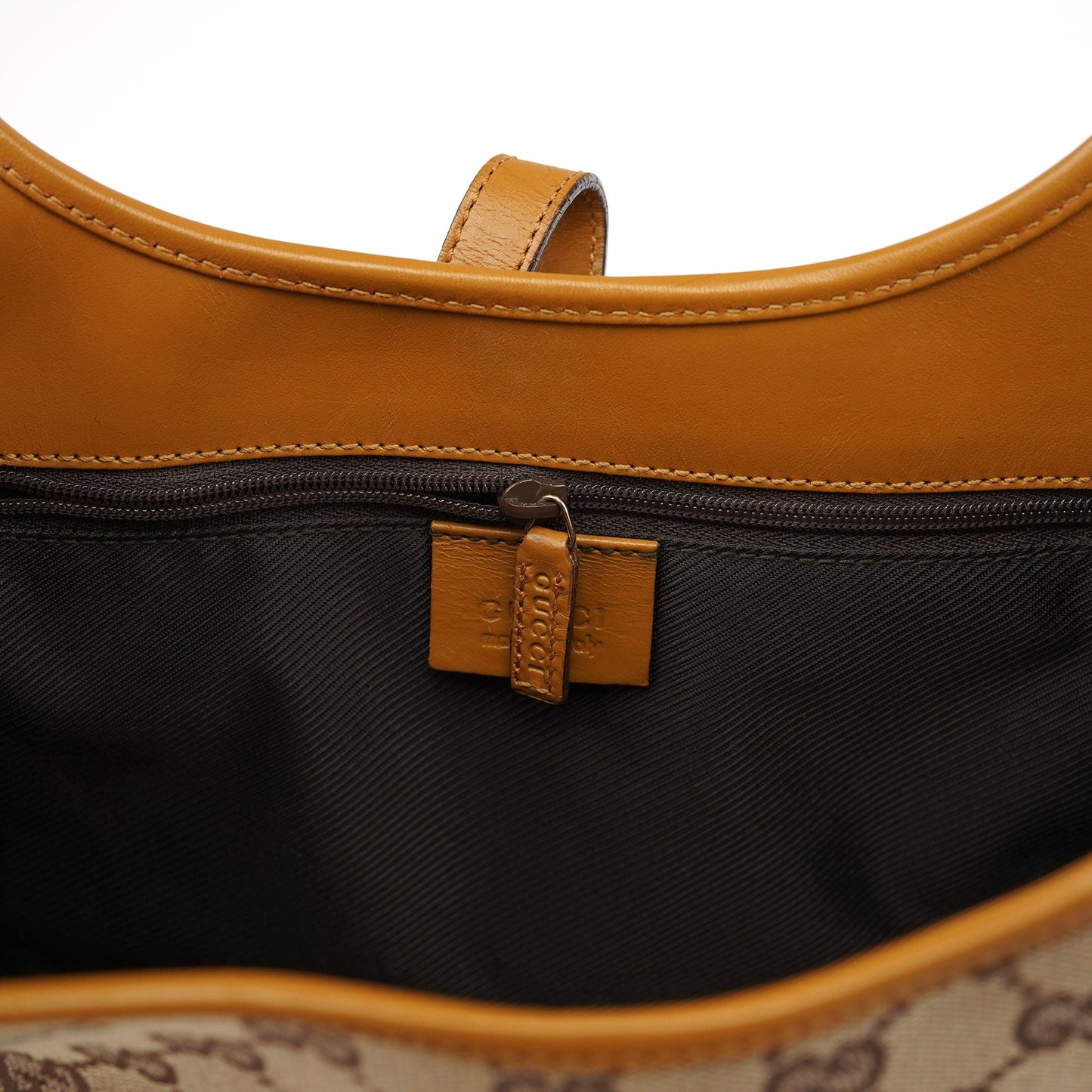 002 1068 Beige GG Jackie Shoulder Bag