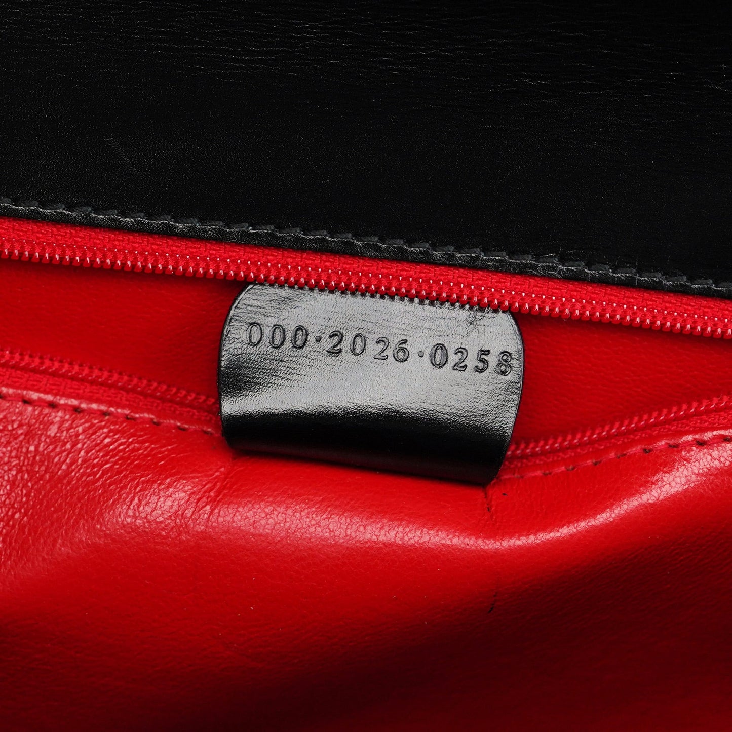 002 2026 Black Leather Lady Lock Bag