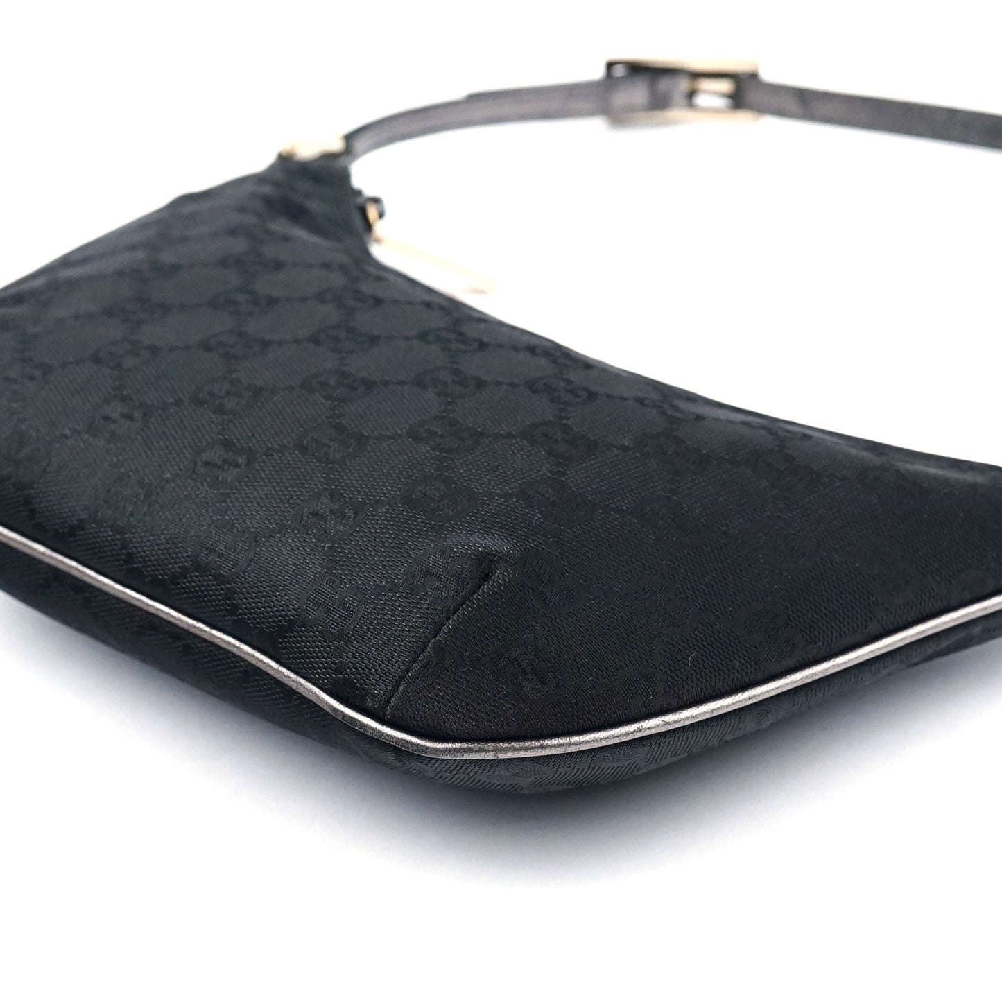 005 0813 Black GG Shoulder Bag