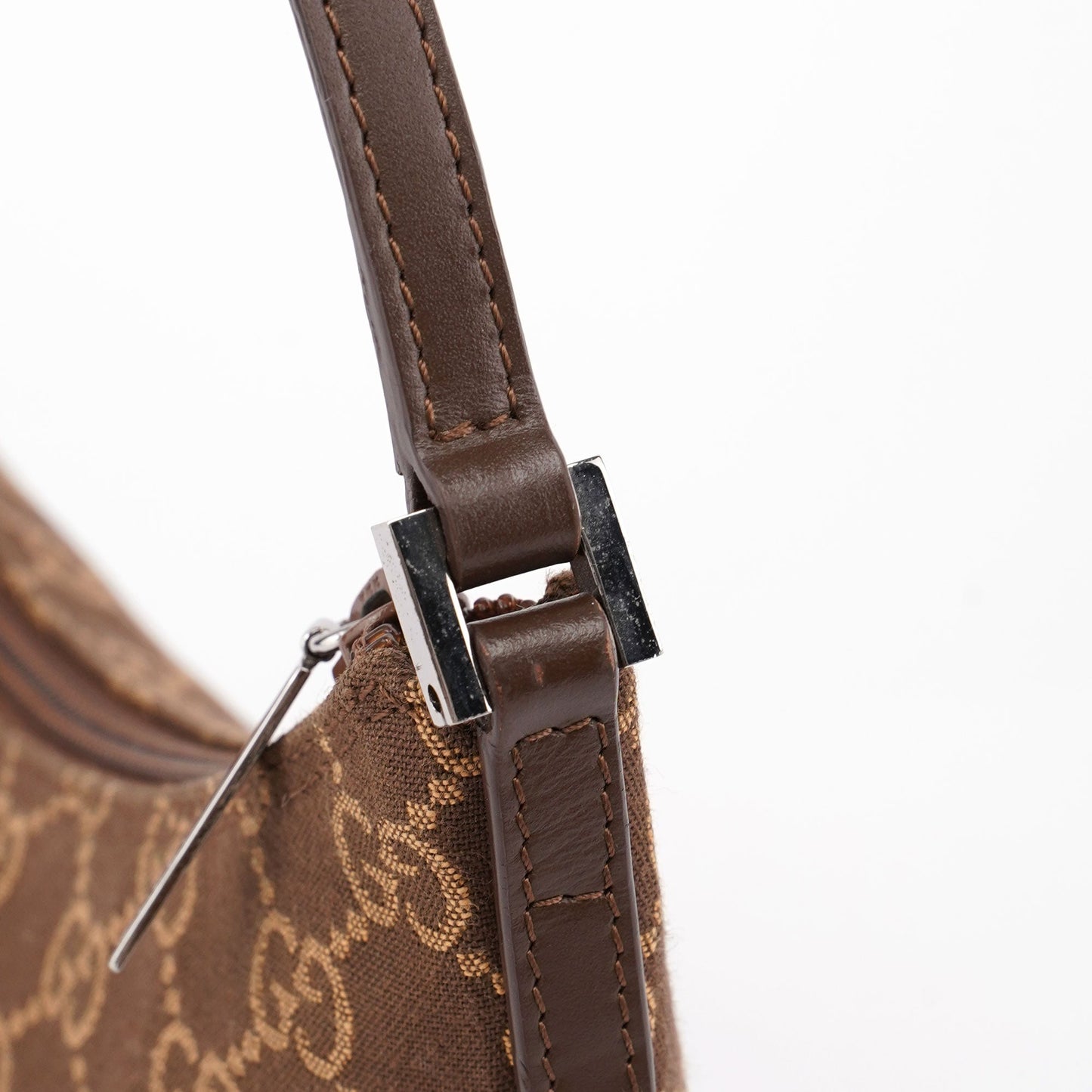 005 0813 Brown GG Shoulder Bag