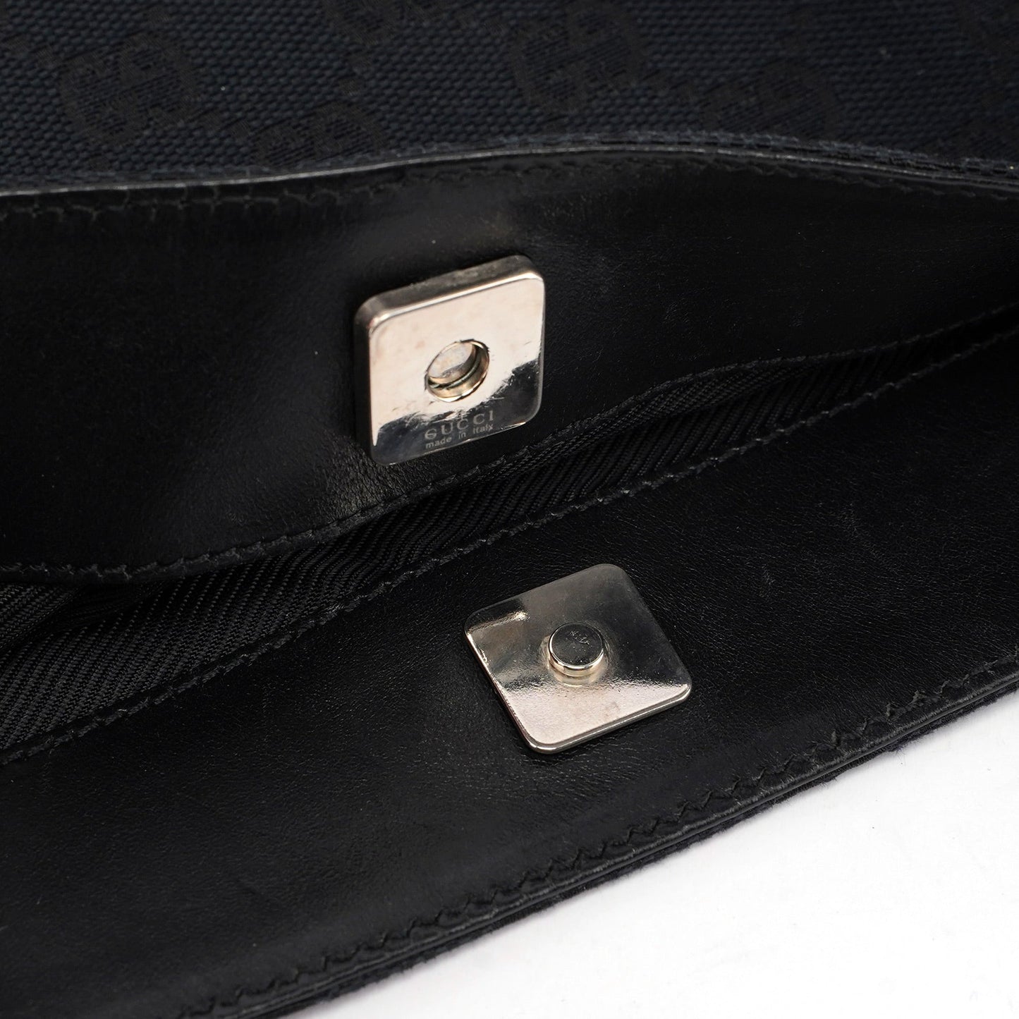 019 0498 Black GG Drawstring Tote Bag