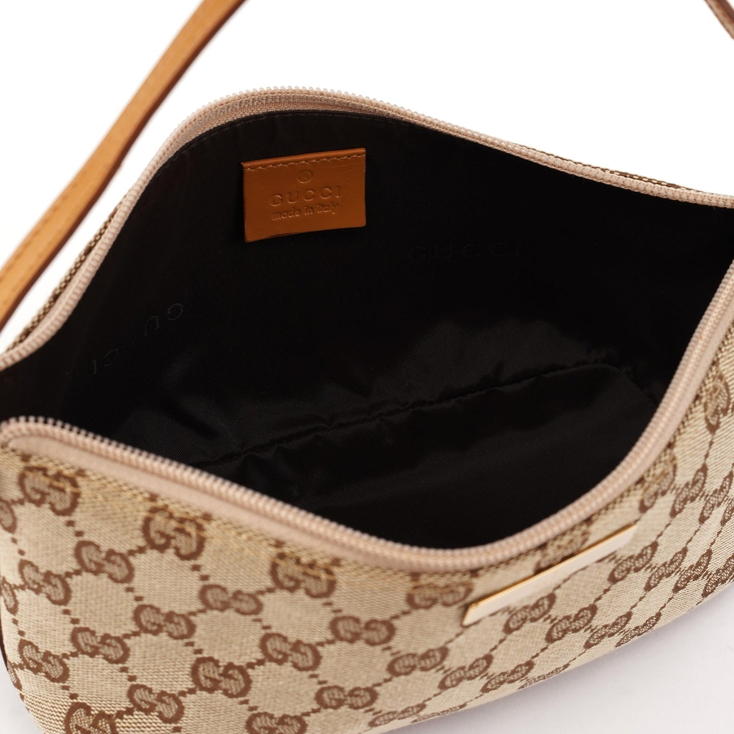 039 1103 Beige GG Boat Pochette