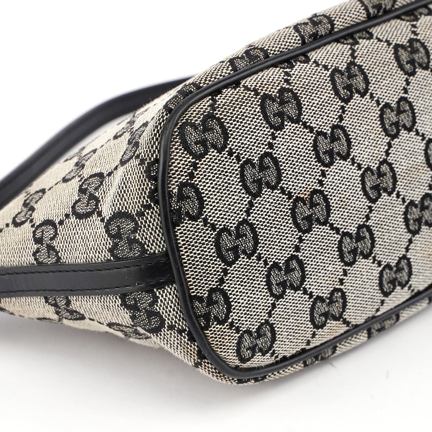 039 1103 Beige GG Boat Pochette