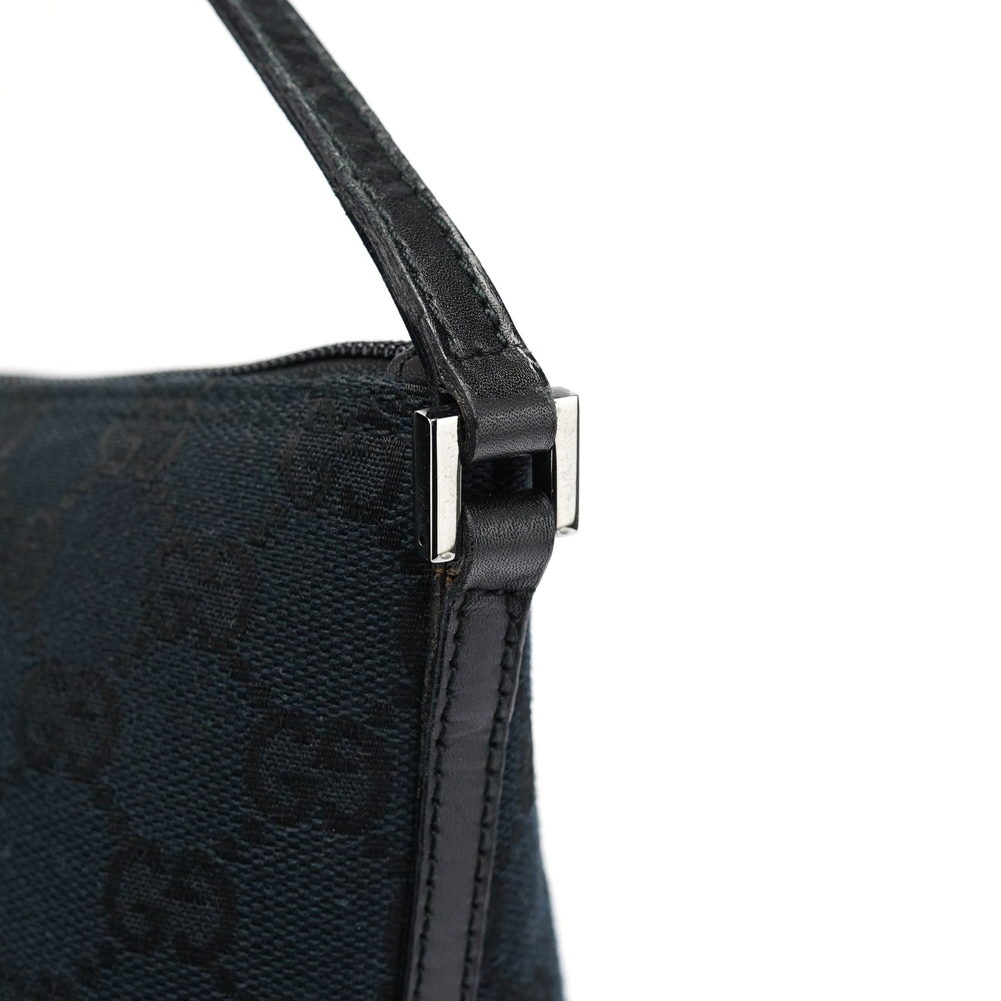 039 1103 Black GG Boat Pochette