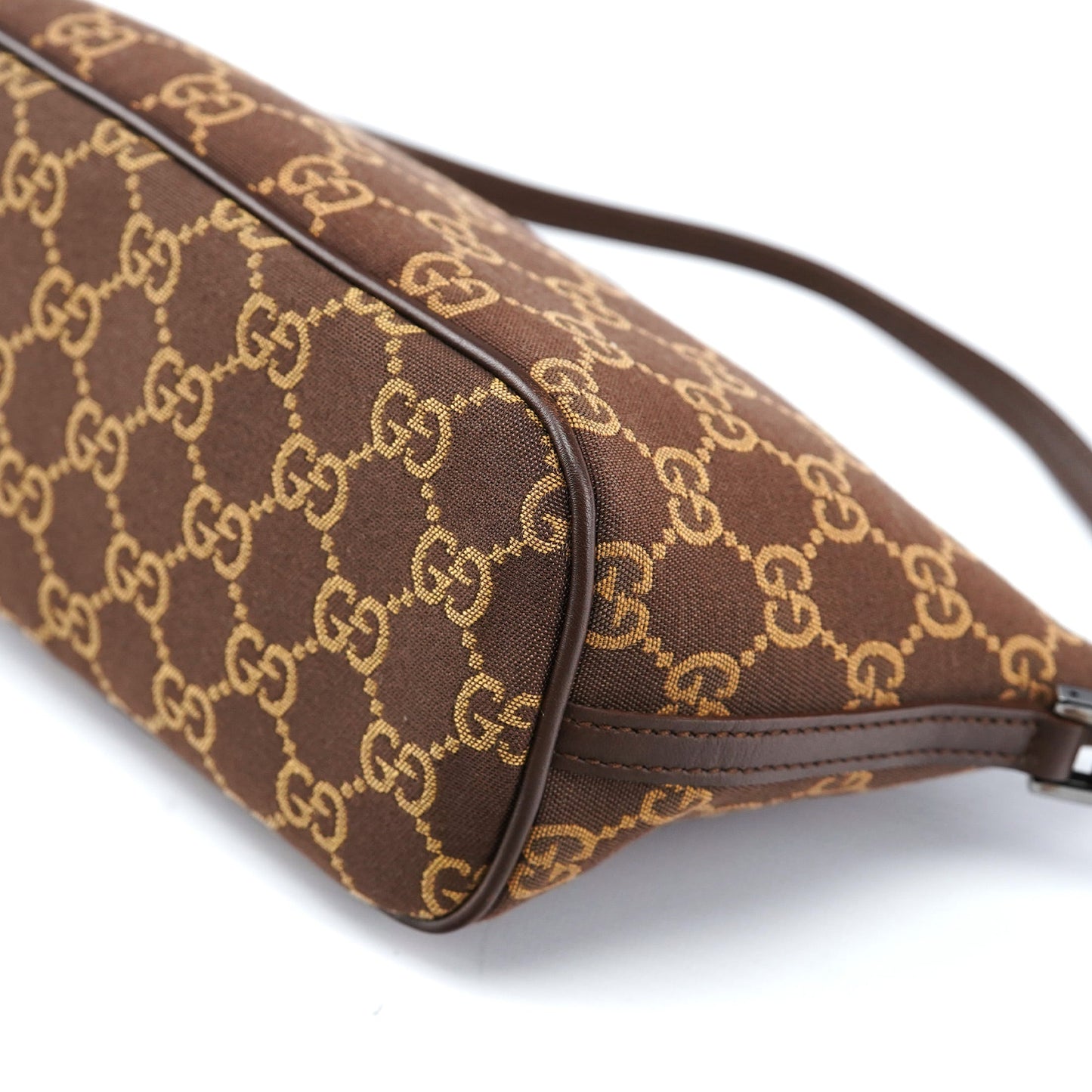 039 1103 Brown GG Boat Pochette